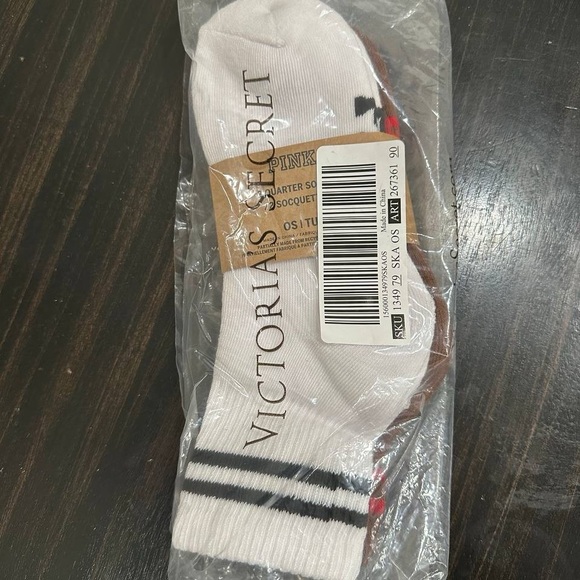 Pink VS pack of 2 pairs ankle socks new in packaging - Picture 3 of 4